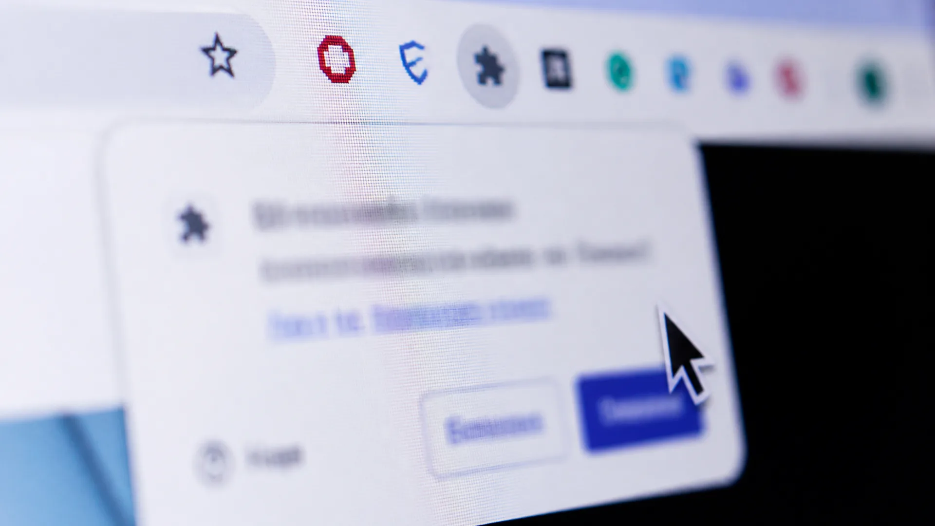 Extensions de navigateur : les permissions qu&rsquo;on accepte trop vite &mdash; V&eacute;rifier avant d&rsquo;agir : le r&eacute;flexe qui &eacute;vite la mauvaise d&eacute;cision.